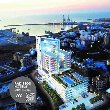 Radisson Blu Hotel, Otel