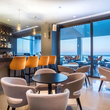 Готель Radisson Blu Hotel,