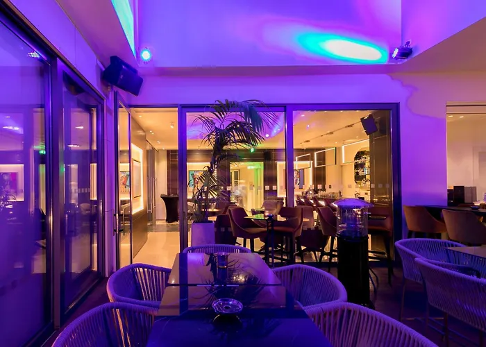 Ξενοδοχείο Radisson Blu Hotel, 5*