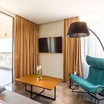 Radisson Blu Hotel,