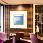 Radisson Blu Hotel, Hotel