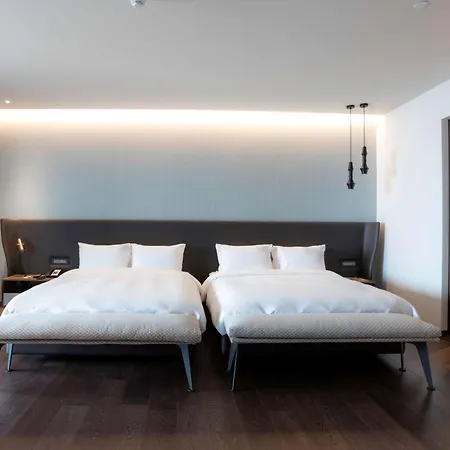 راديسون بلو،