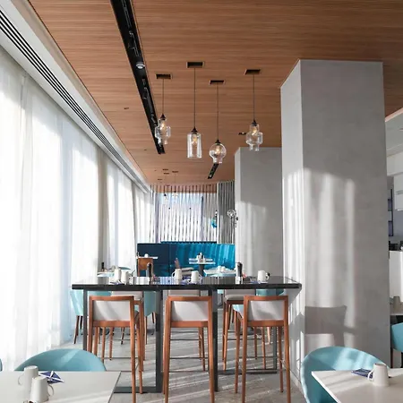 Radisson Blu Hotel, Hotel Larnaca