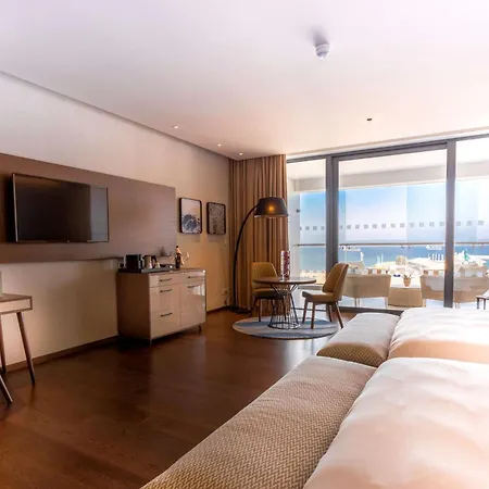 ホテル Radisson Blu Hotel, 5*