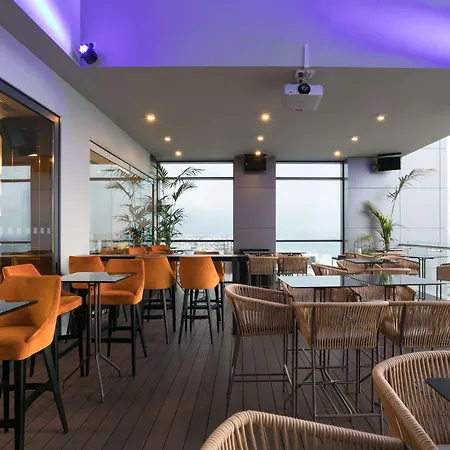 Radisson Blu Hotel, Szálloda 5*