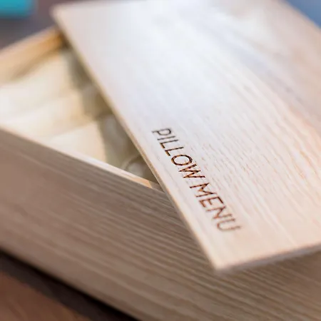 Radisson Blu Hotel, Szálloda 5*