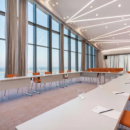 מלון Radisson Blu Hotel,