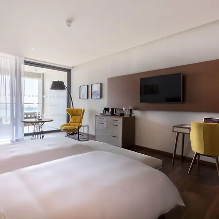 Radisson Blu Hotel, Hotell 5*