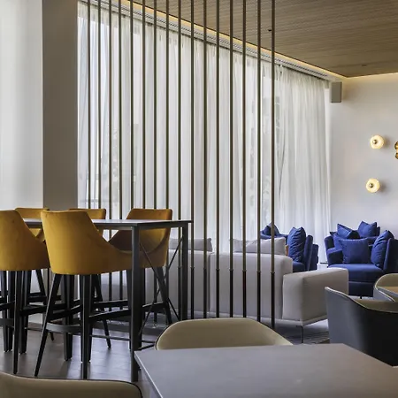 Radisson Blu Hotel, ホテル