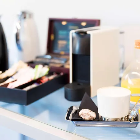 Szálloda Radisson Blu Hotel, 5*