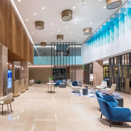Radisson Blu Hotel, 5* Lárnaka