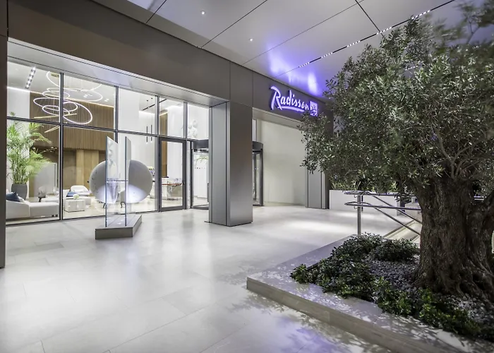 Radisson Blu Hotel, ホテル 5*