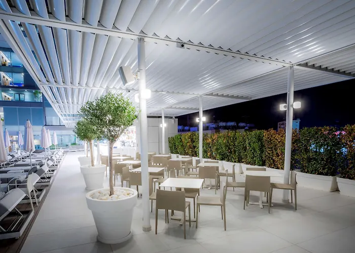 Radisson Blu Hotel, 5*