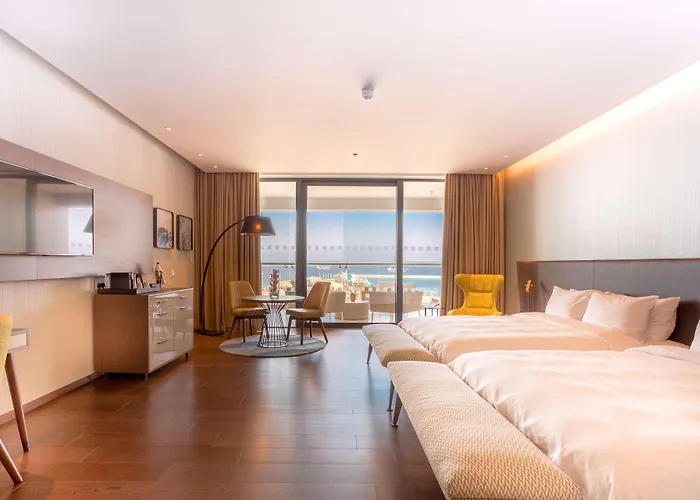 Radisson Blu Hotel, Hotel Larnaca