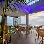 Radisson Blu Hotel, 5* ラルナカ